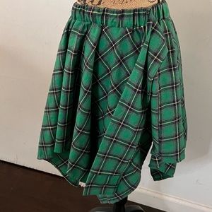 Women’s plaid high waist skirt Large